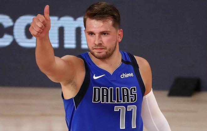 经济改版背 经济改版背